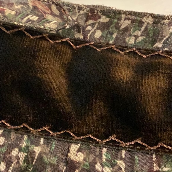 Elie Tahari Pleated Gauzy Silk Skirt with Ribbon Waist - Picture 5 of 8